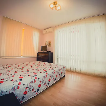 Nessebar Club Apartment *